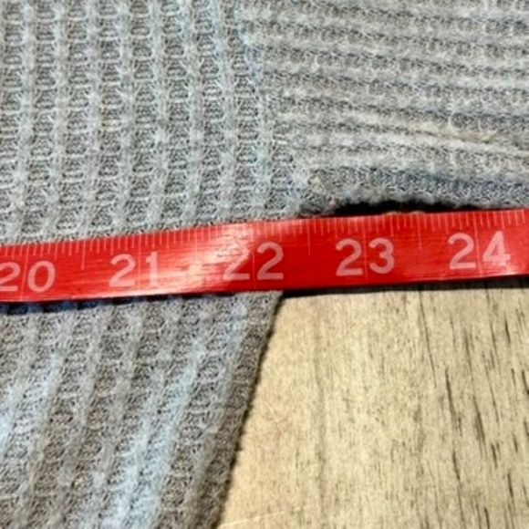 For The Republic Bubble Sleeve Sweater - Picture 6 of 6